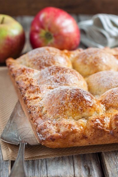 Пиріг з сирного тіста з яблуками. Перевірений сімейний рецепт!