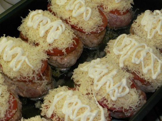 Сочные котлеты под шубой из нежнейшего индюшиного мяса